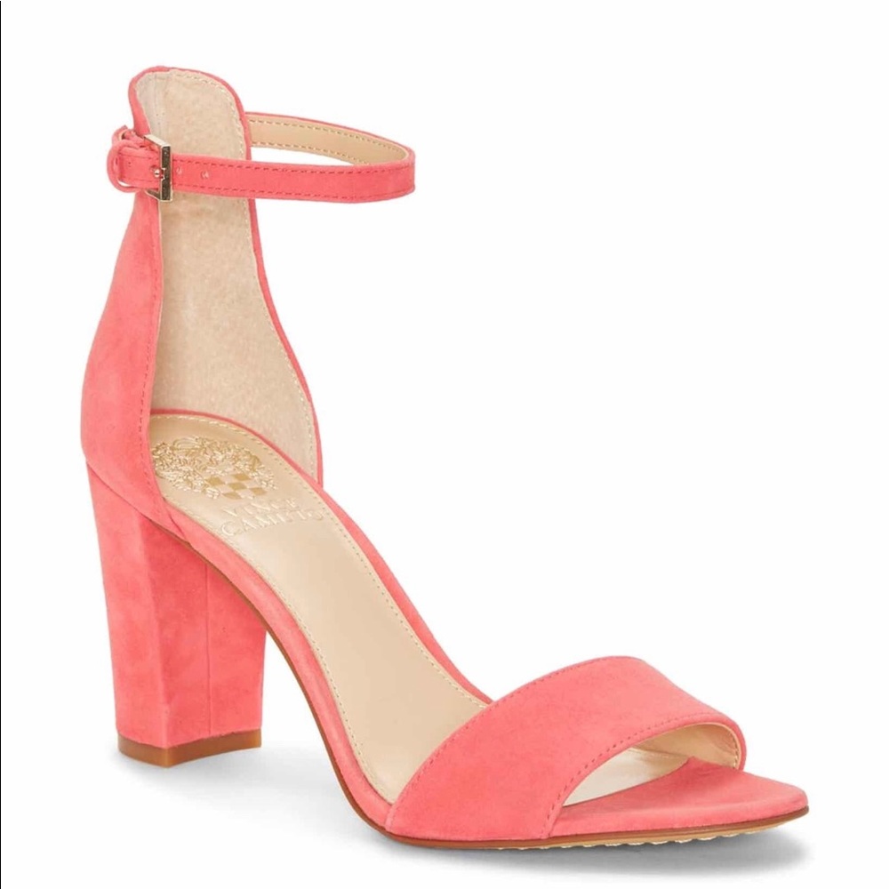 Vince Camuto sandal. Size 8.5.